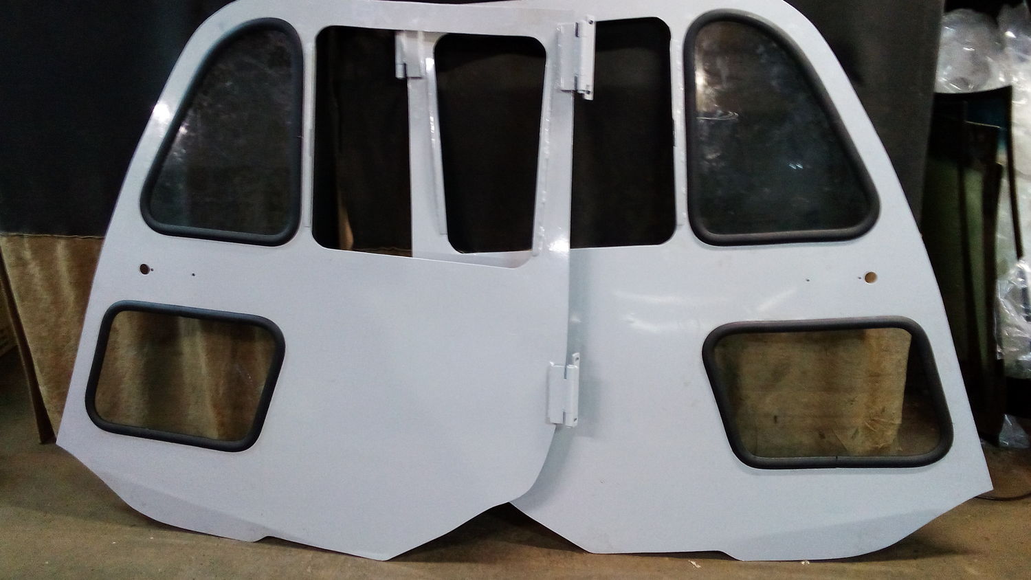 Собственное производство безопасного стекла «триплекс» 